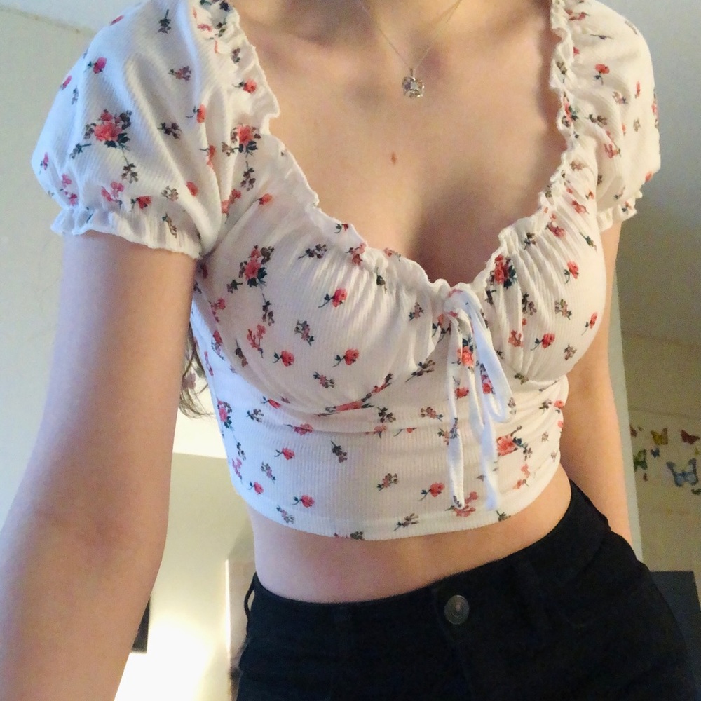 Cute Flower Crop Top